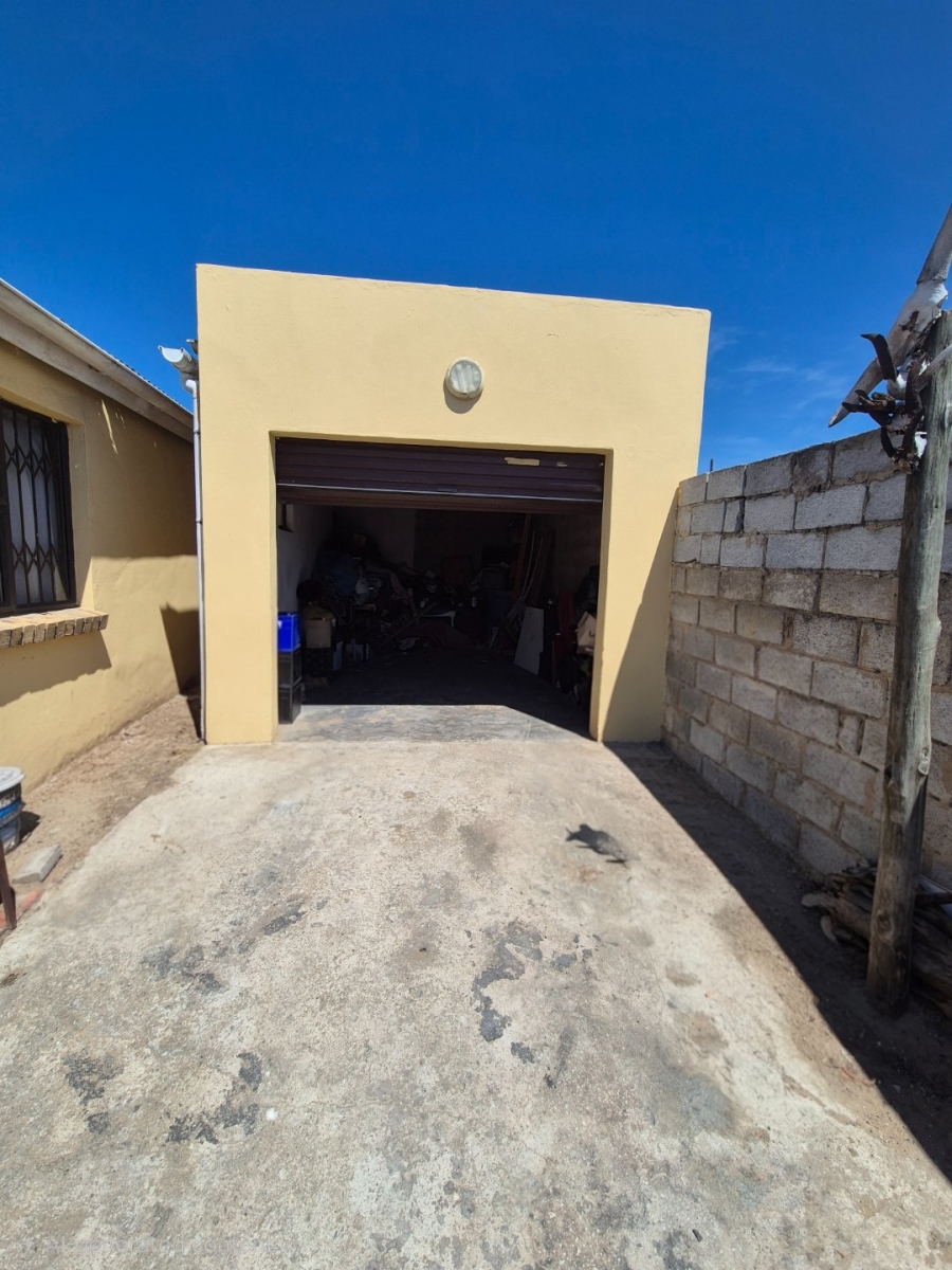 3 Bedroom Property for Sale in Kwazakhele Eastern Cape